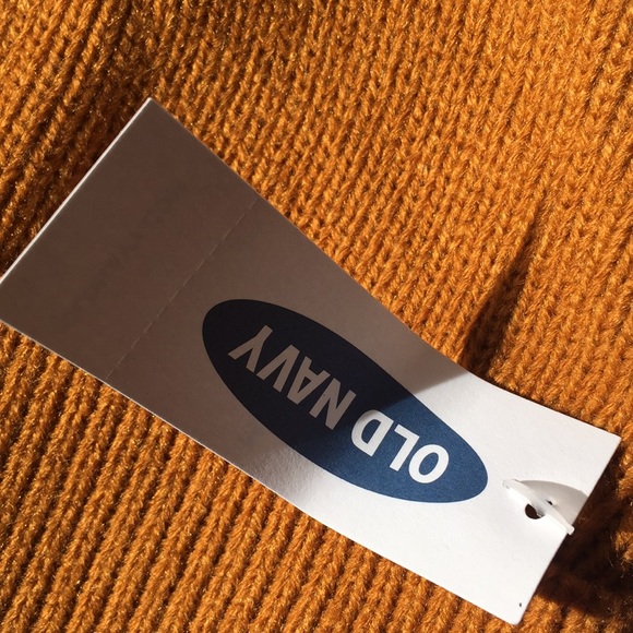 Old Navy Chukka boots and cap - Picture 11 of 11